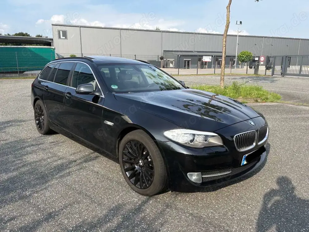 BMW 525 525d 3.0 Touring PANORAMA STANDHEIZUNG EURO5
