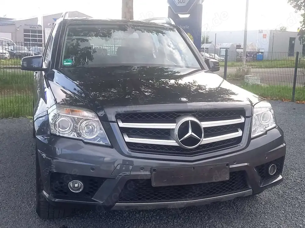 Mercedes-Benz GLK 250 GLK 250 CDI DPF 4Matic BlueEFFICIENCY 7G-TRONIC