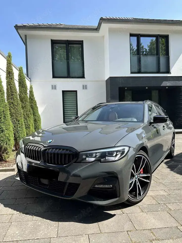 BMW 320 320 d M Sport *inkl. Garantie *inkl. Servicepaket