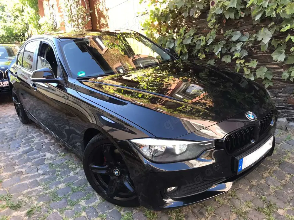 BMW 318 318d Aut. BLACK EDITION 2. Hand