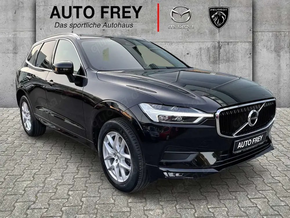 Volvo XC60 D5 235PS AWD Momentum KLIMA+NAVI+EPH+AHK+LED+LICHT