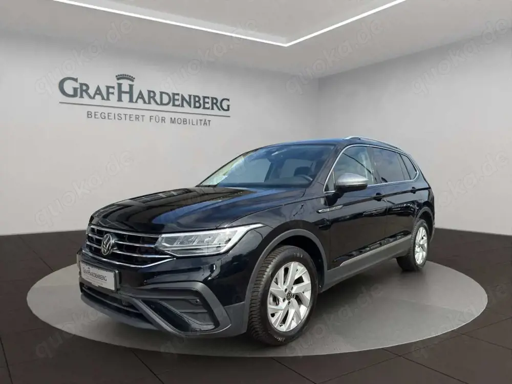Volkswagen Tiguan Allspace Life 1.5 TSI DSG 7Sitze AHK Navi