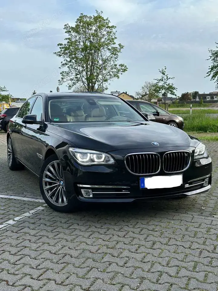 BMW 740 740d/Night Vision/BangOlufsen