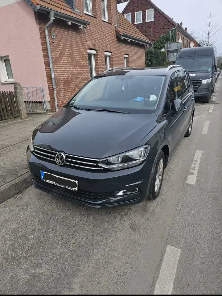 Volkswagen Touran 7 Sitzer TÜV Neu Familienwagen Van
