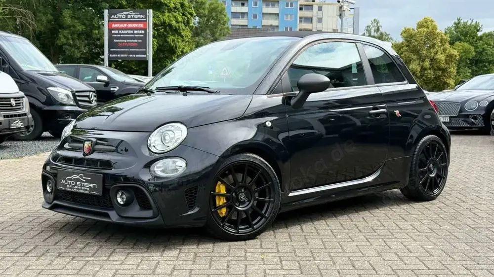 Abarth 695C competizione CARBON NAVI XENON BEATS SABELT