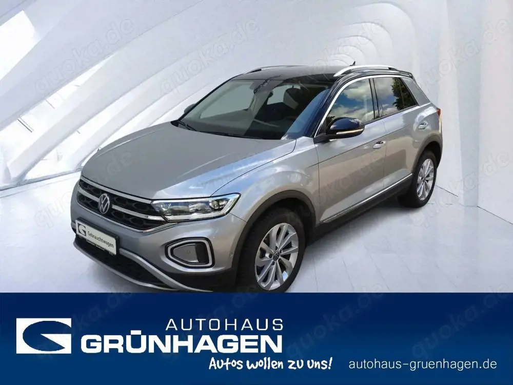 Volkswagen T-Roc T-Roc 1.5 TSI Style DSG-AHK-LED-ACC-Navi-SpurAss