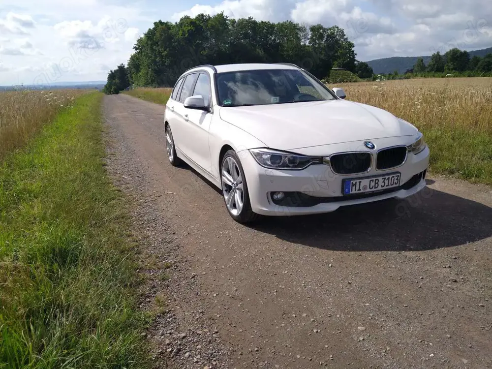 BMW 318 318d Touring Aut.