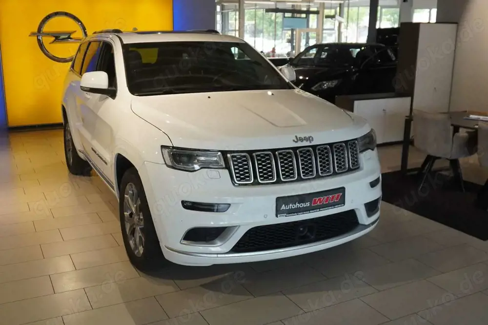 Jeep Grand Cherokee 5,7 V8 Summit *4x4*Navi*Xenon*