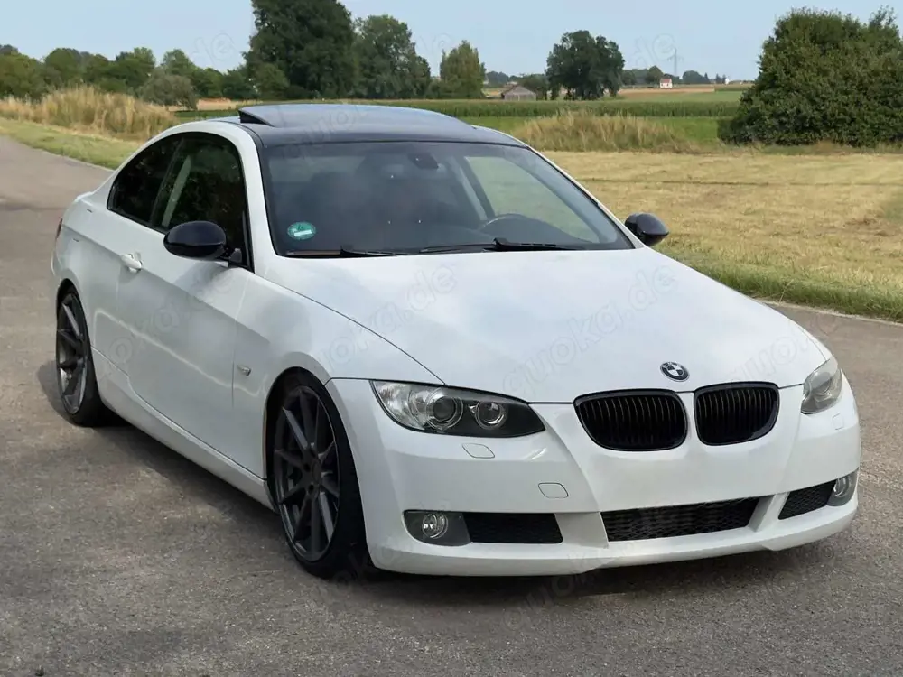 BMW 320 320d Coupe Aut.