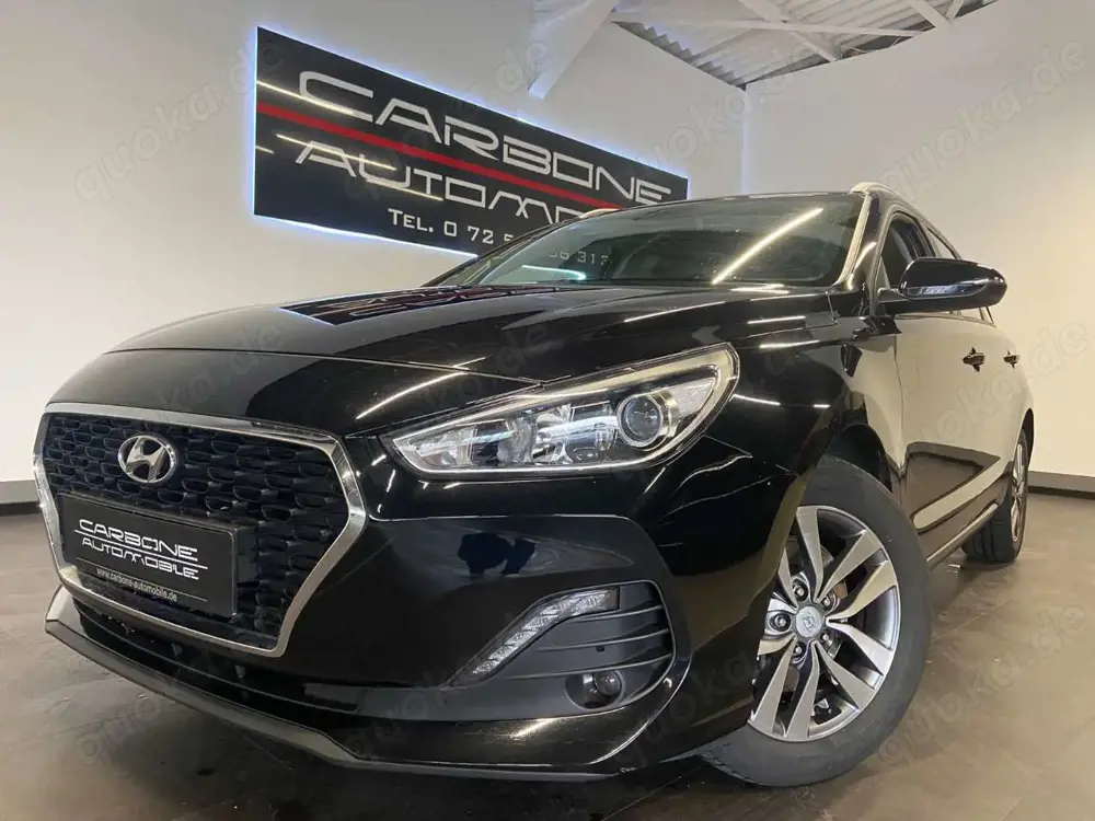 Hyundai i30 cw Yes**Kamera+Navi+Winter**