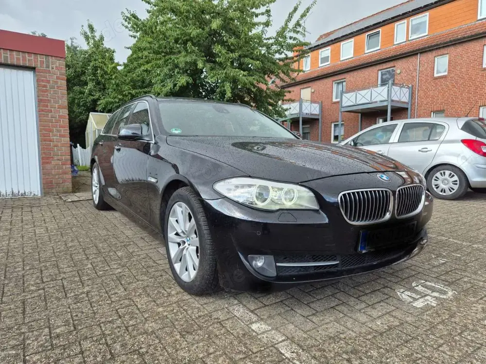 BMW 530 530d xDrive Touring Sport-Aut.