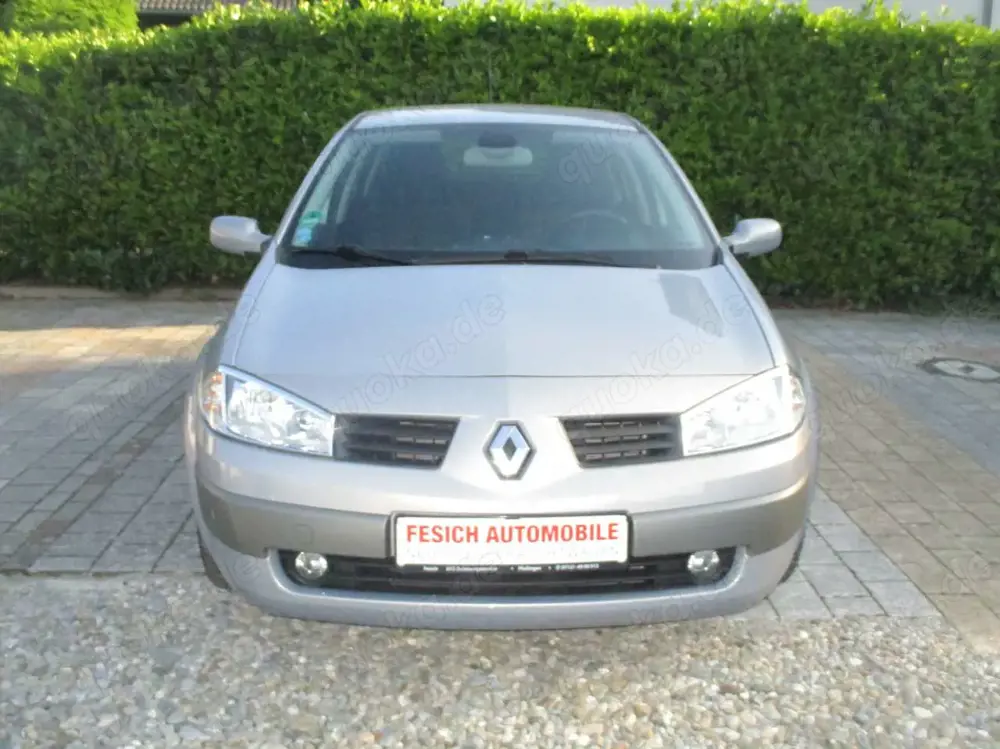 Renault Megane 1.6 Confort Dynamique, Wenig Kilometer