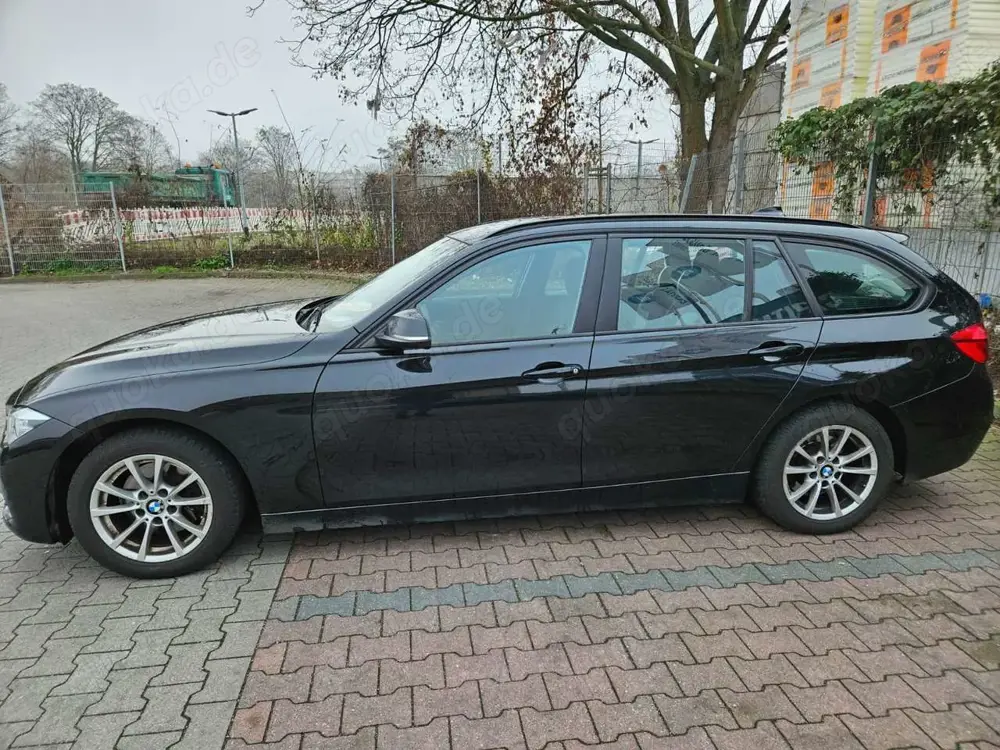 BMW 320 320 d xDrive Advantage