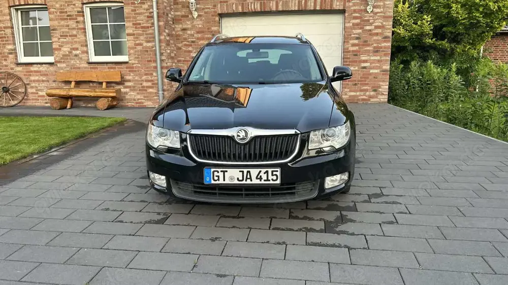 Skoda Superb Combi 2.0 TDI DSG Elegance
