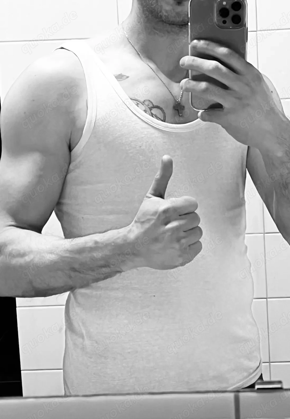 Du bist eine Frau und allein und willst  ein Abenteuer mit einem Mann dann meld dich bei mir