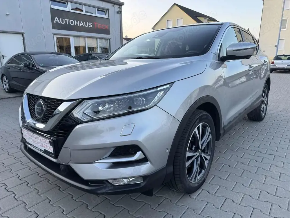 Nissan Qashqai N-Connecta 1.Hand/NAVI/PDC+KAMERA/SHZ