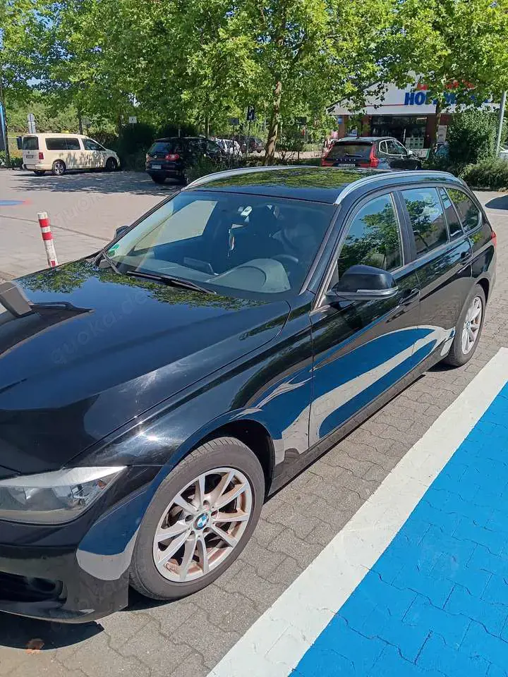 BMW 318 318d Touring Aut. Sport Line