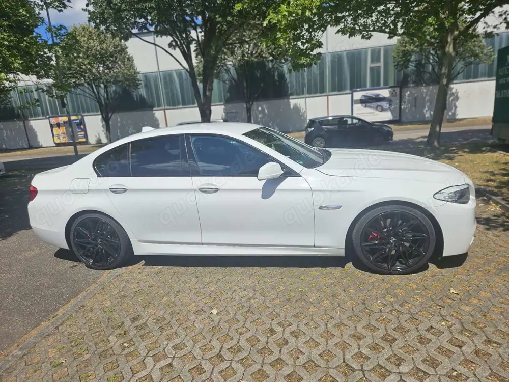BMW 530 530d Sport-Aut. Luxury Line