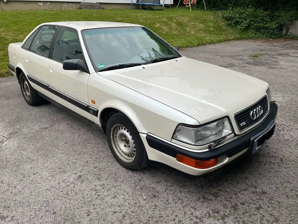 Audi V8 Oldtimer mit Gutachten