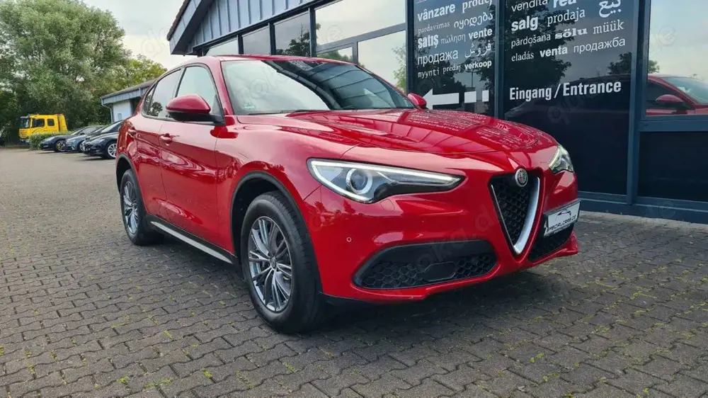 Alfa Romeo Stelvio 2.2D 16V Business AT8-Q4 - ASSISTS - AHK
