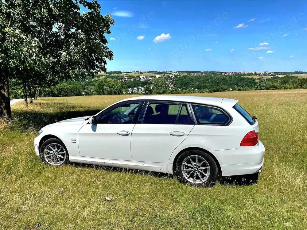 BMW 320 320d xDrive DPF Touring