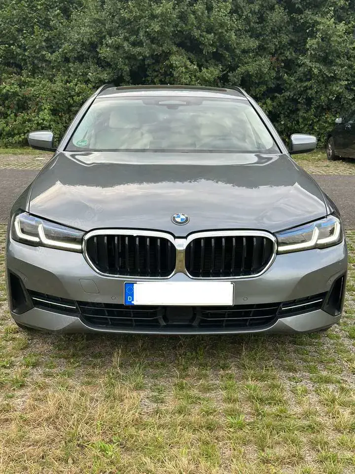 BMW 520 d xD /Pano/Massagesitz/Laser/Carplay/Headup/Stdhzg