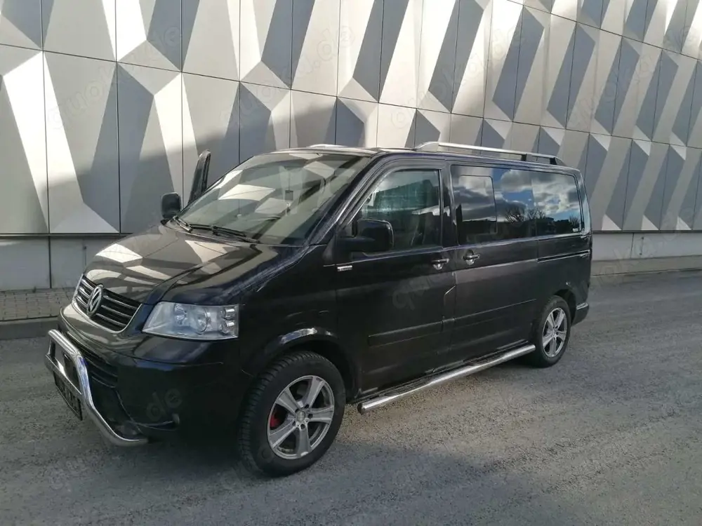 Volkswagen T5 Multivan 4MOTION Sport Edition (6-Si.)