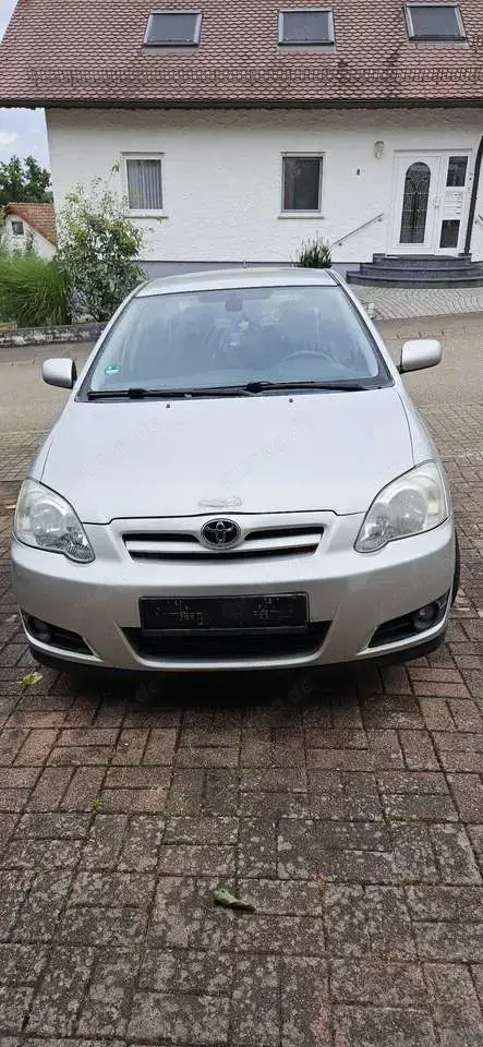 Toyota Corolla 2.0 D-4D Sol