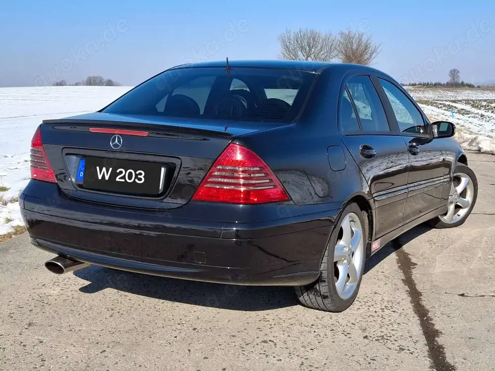 Mercedes-Benz C 180 C 180 Kompressor Automatik Classic Sport Edition +