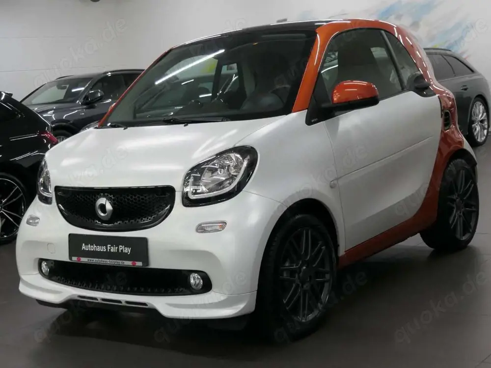 smart forTwo Perfect Coupé Aut. Brabus NAV/SHZ/U-FREI!