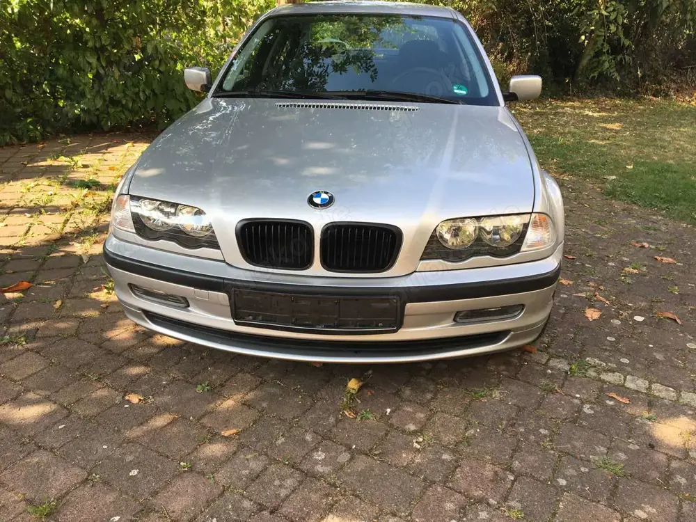 BMW 320 3er 320i