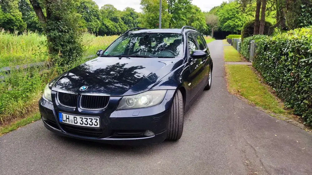 BMW 320 d TÜV neu sehr gepflegt