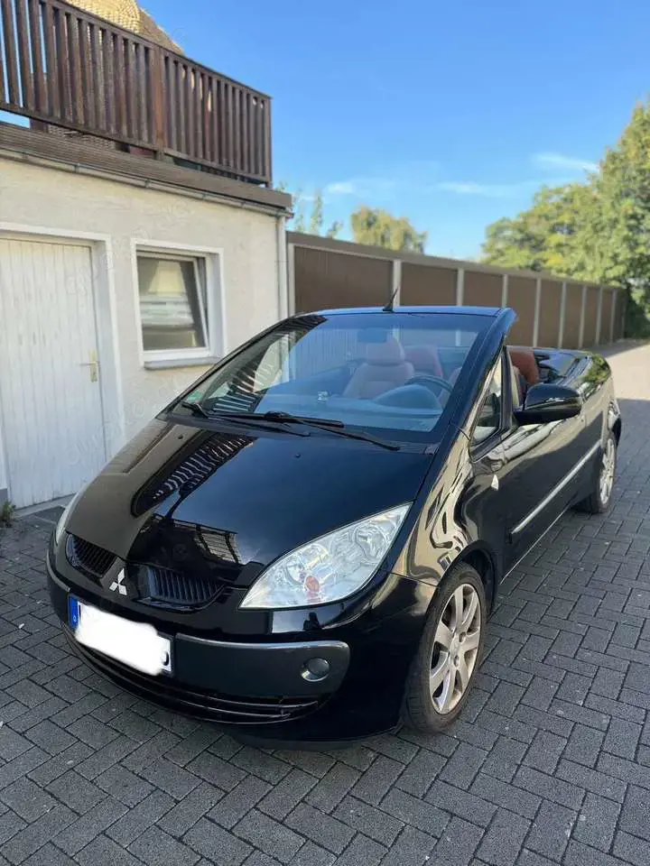 Mitsubishi Colt Invite