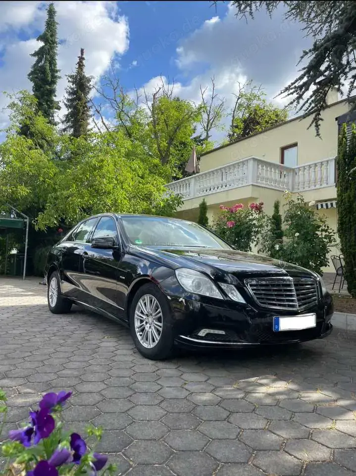 Mercedes-Benz E 220 E 220 CDI BlueEfficiency (212.002)