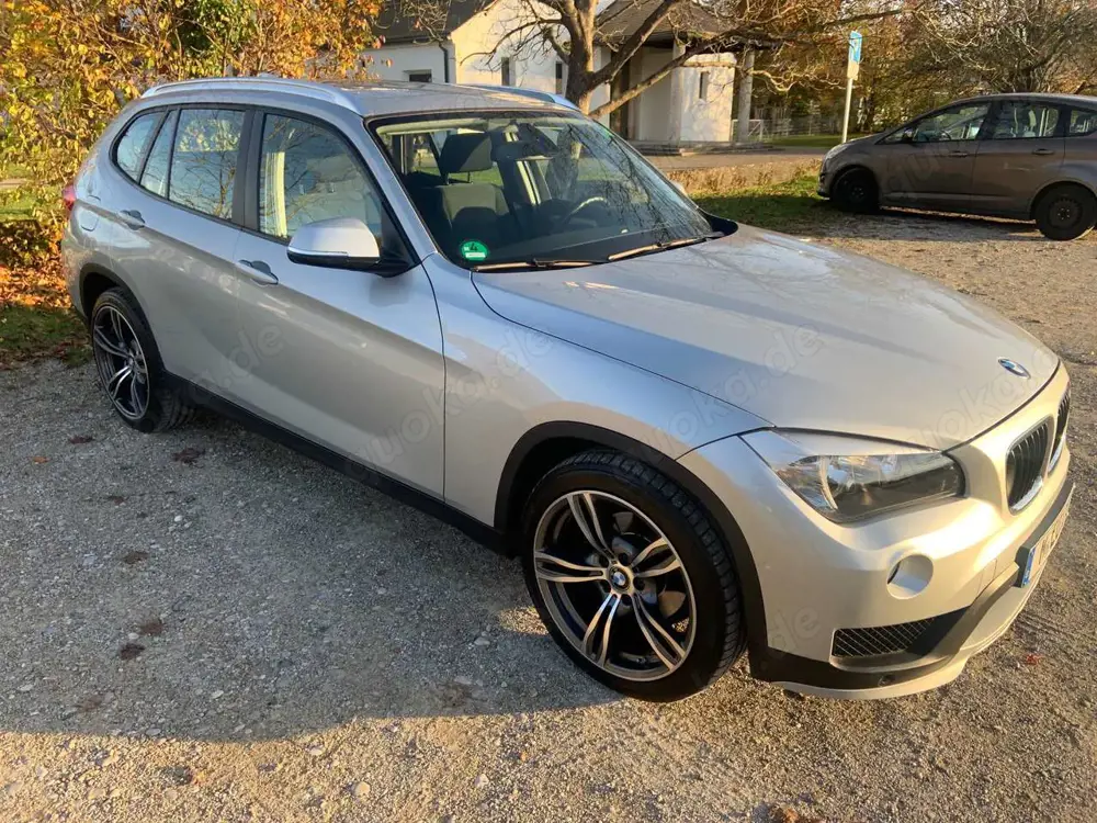 BMW X1 X1 sDrive18i Aut. Advantage Paket Plus