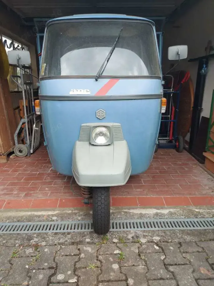 Piaggio Ape P501