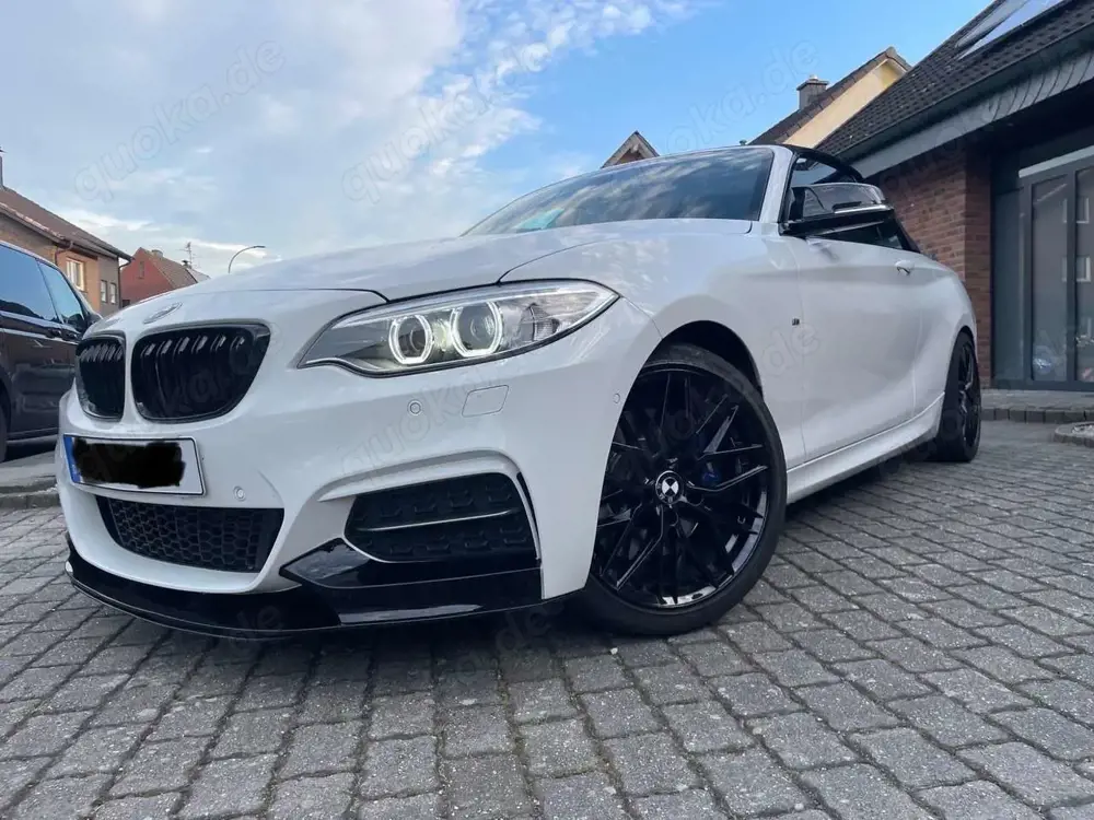 BMW 235 M235i Cabrio Sport-Aut.