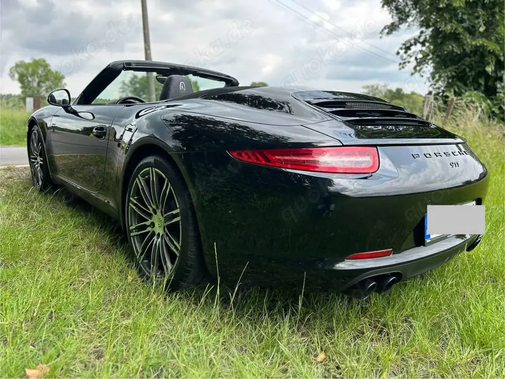 Porsche 991 Porsche Carrera Black Edition Cabriolet *Approved*