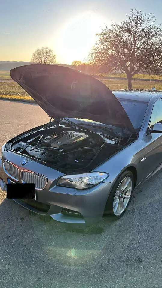 BMW M550