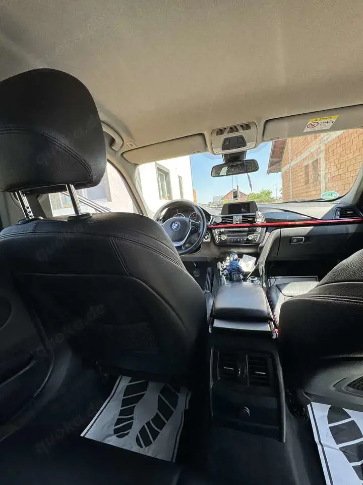 BMW 318 318d Touring Sport Line