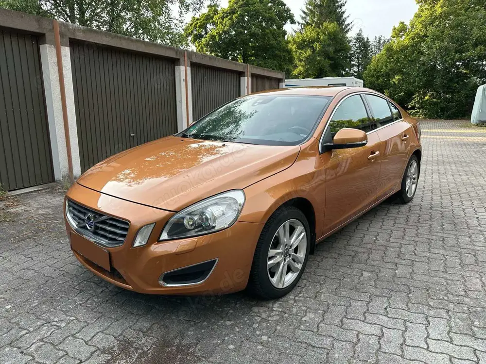Volvo S60 S60 2.0T Powershift Summum
