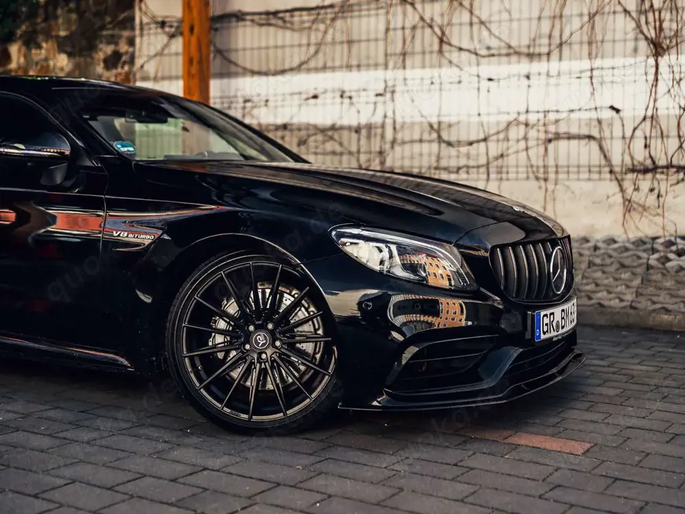 Mercedes-Benz C 63 AMG Coupe SPEEDSHIFT MCT