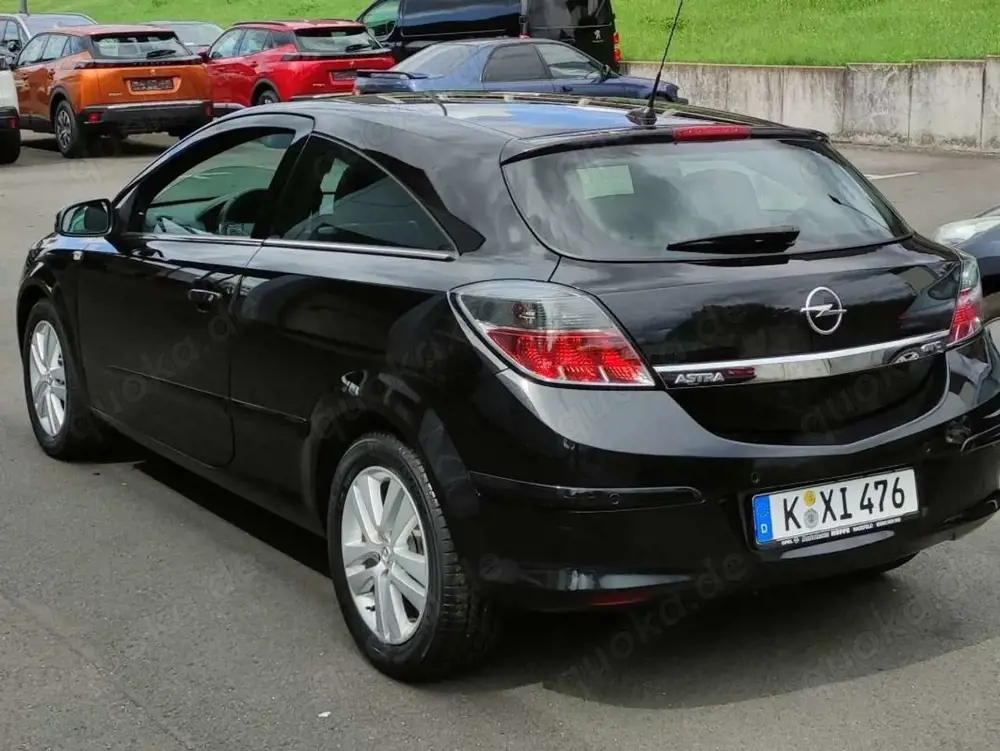 Opel Astra Astra 1.8 16V Coupe
