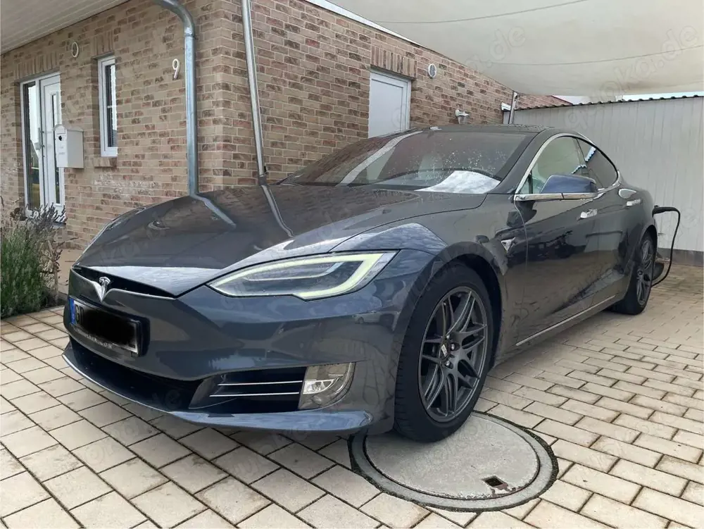Tesla Model S Model S 75