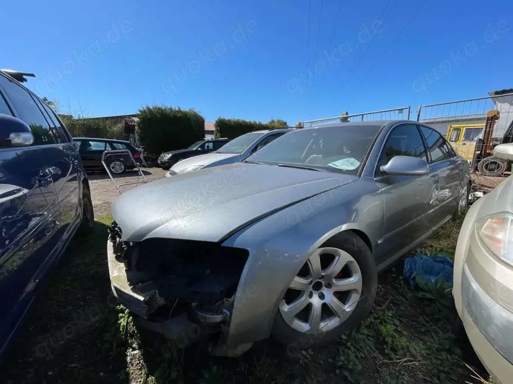 Audi A8 3,0 TDI Quattro * Leder*Navi*diebstahlschaden
