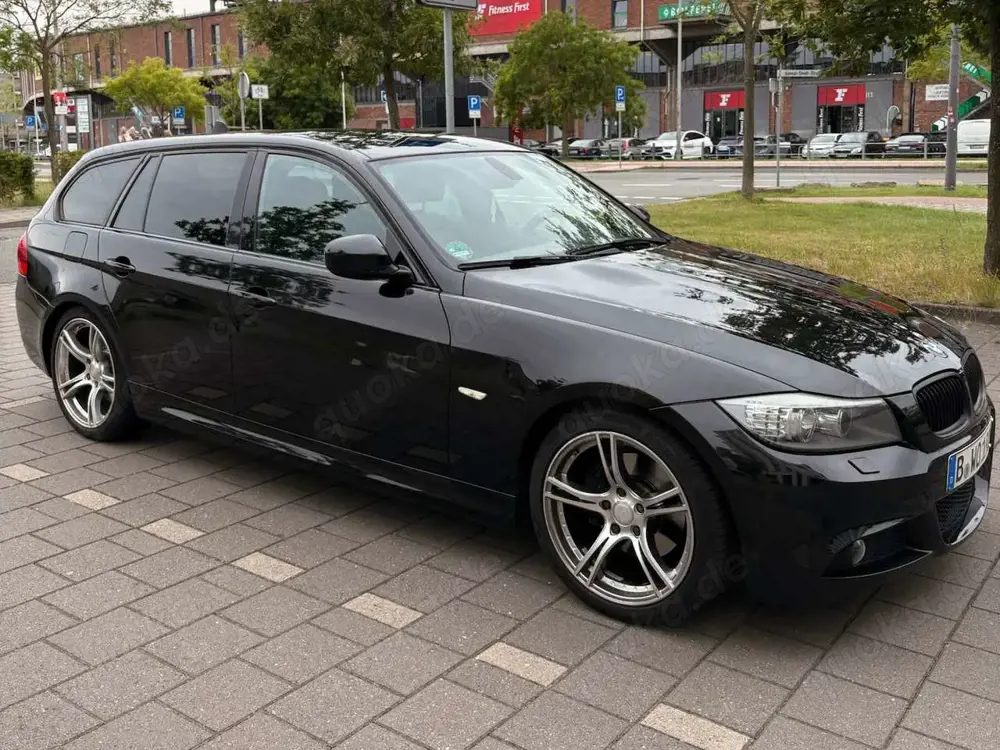 BMW 320 320d DPF Touring Aut. Edition Sport