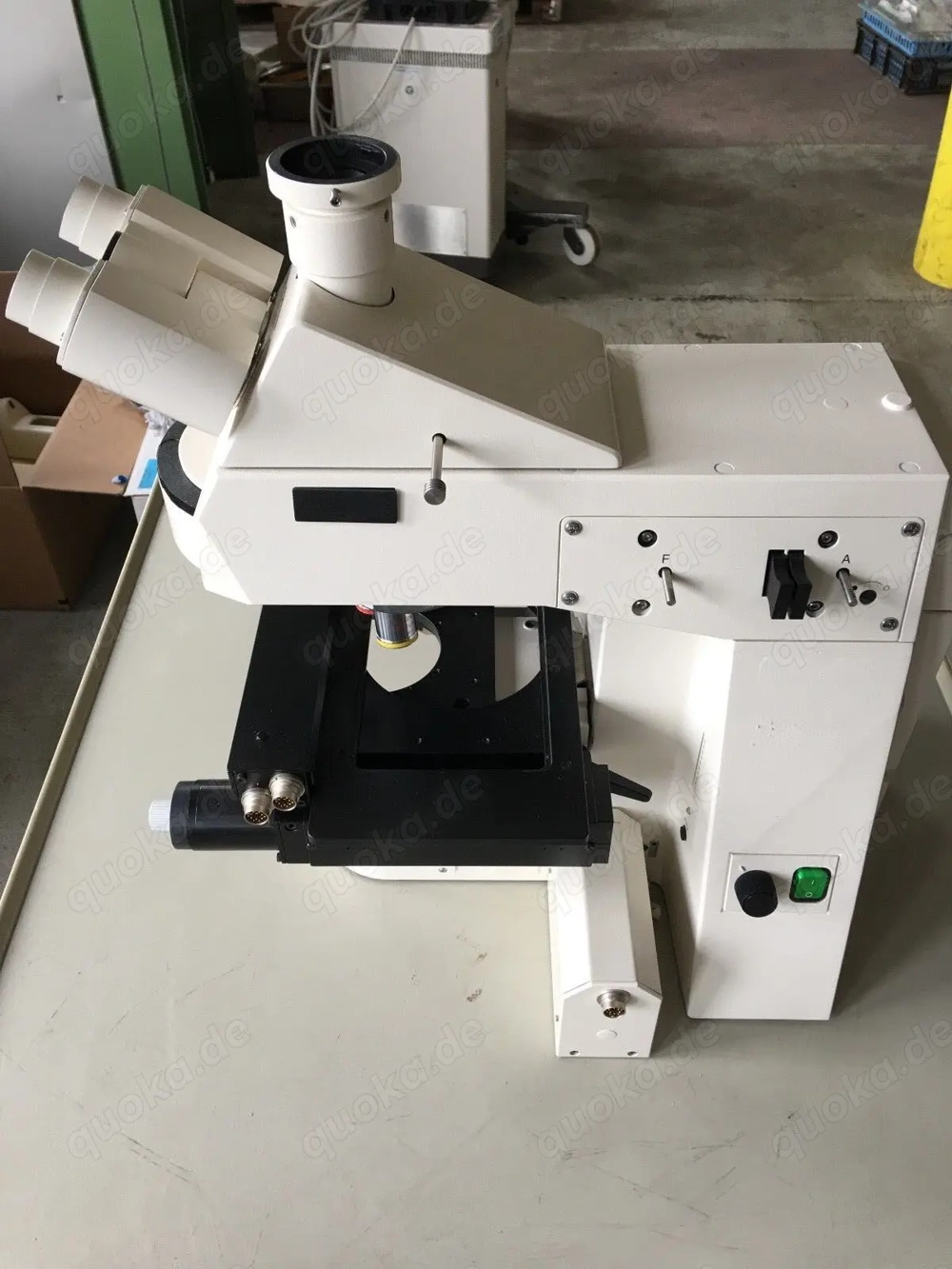 Zeiss Mikroskop Axioplan 2 mit Scanning-Kreuztisch und Joystick