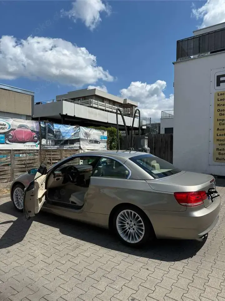 BMW 325 325i Cabrio Aut.