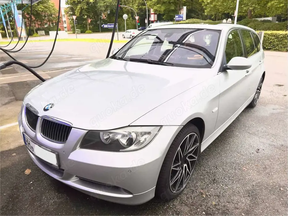 BMW 330 330i Touring Scheckheft, Allwetter Cross TÜV 2027