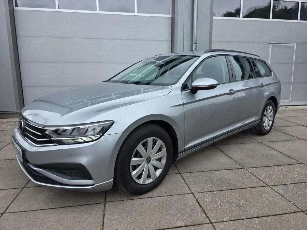 Volkswagen Passat Variant /LED/Navi/AHK schwenkbar/ACC/Lane